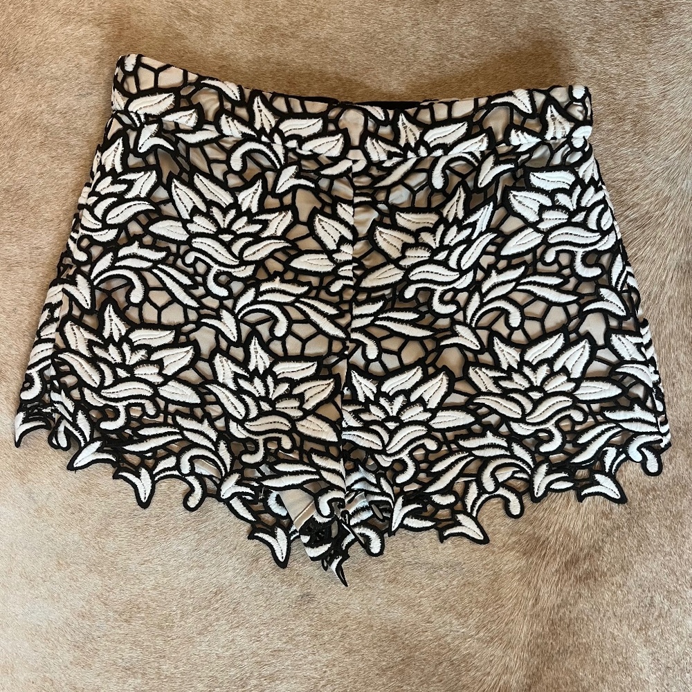 Alice and Olivia lace shorts